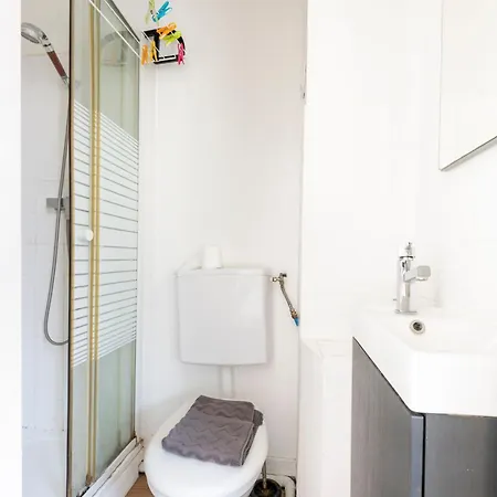 Lumineux Centre Proche - Wifi Apartment